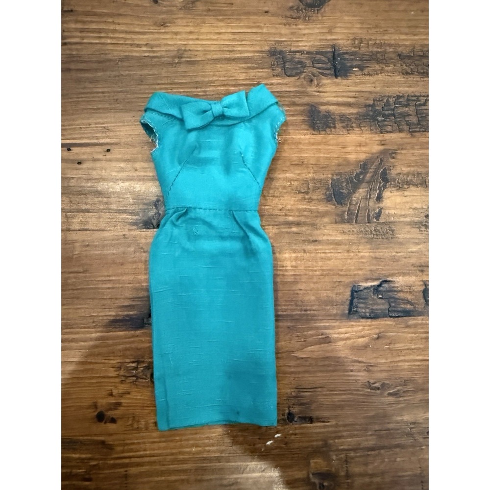 Vintage Mattel Barbie Fashion Pak Green Sheath Dress